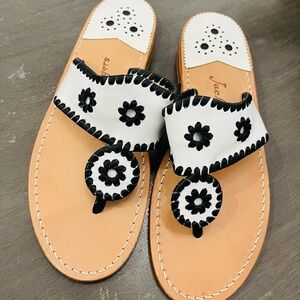 BRAND NEW Jack Rogers Size 9